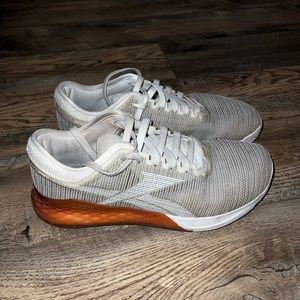 Redbox Nano 9 White Gum Bottom